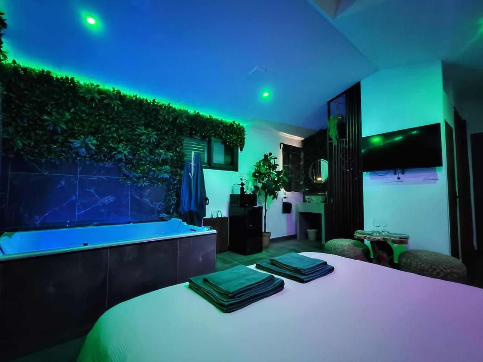 La Jungle Room Rognac Exterior photo